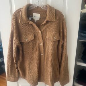 Tan shacket. Thread & supply brand. New with tags. Size m!